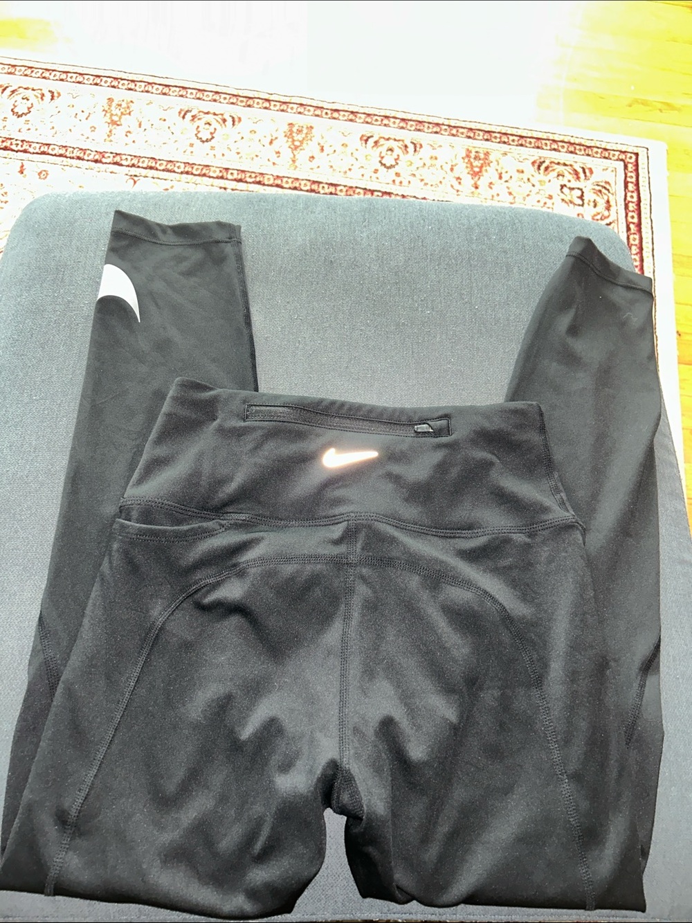 Nike Black High-Waist Performance Leggings with Reflective Swoosh